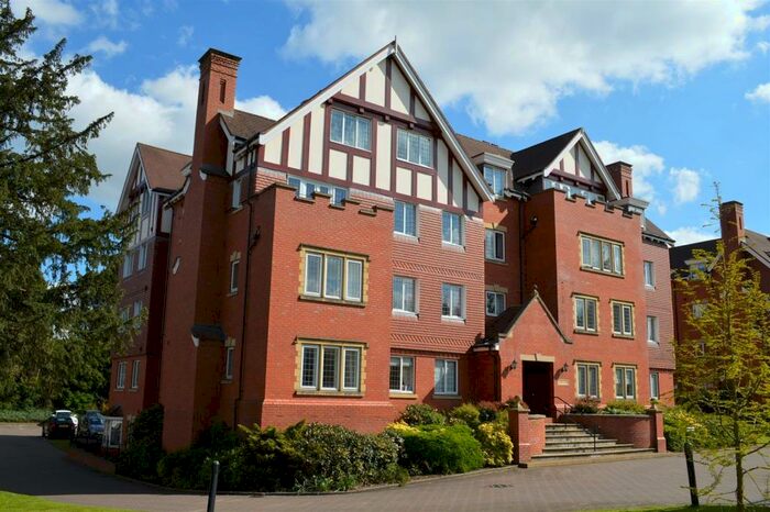 2 Bedroom Apartment To Rent In Seymour House Warwick Road Coventry, CV3
