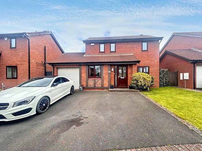 3 Bedroom Detached House For Sale In Alderley Drive, Killingworth, Newcastle Upon Tyne, NE12