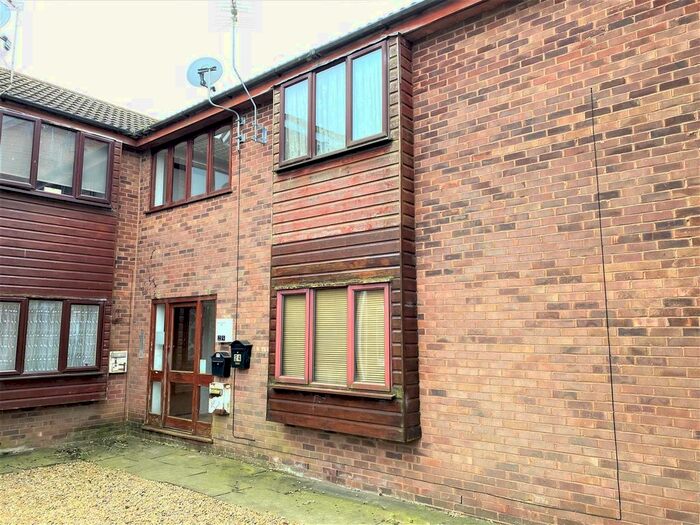 1 Bedroom Flat To Rent In Willow Close, Burbage, Hinckley, LE10
