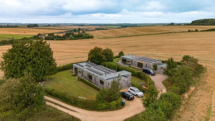 5 Bedroom Detached House To Rent In Alresford Road, Winchester, SO21