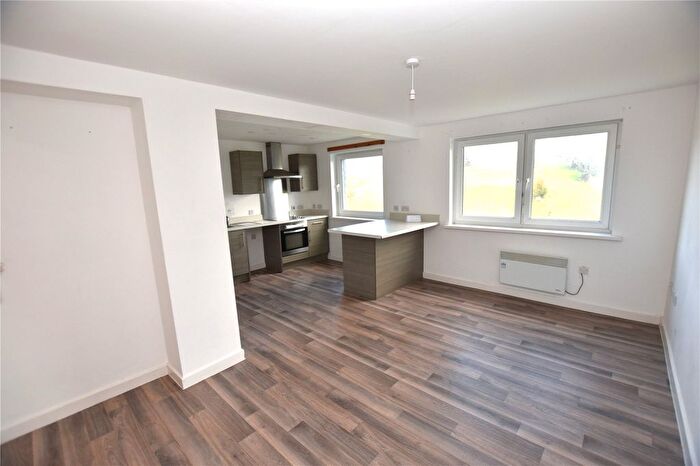 1 Bedroom Flat For Sale In Parkwood Court, Parkwood Rise, Keighley, West Yorkshire, BD21