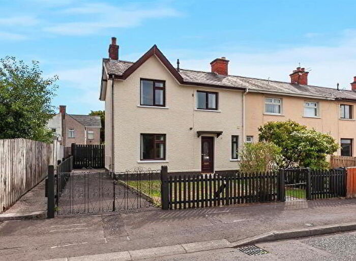 3 Bedroom End Of Terrace House For Sale In Woodvale Drive, Belfast, BT13