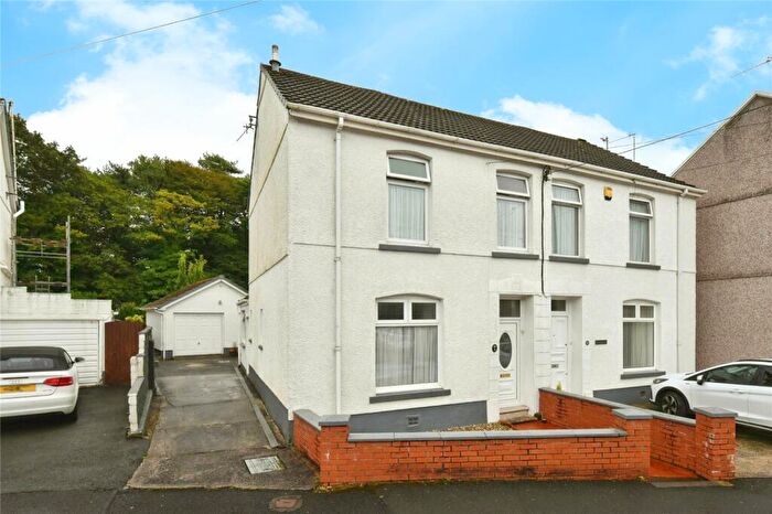 3 Bedroom Semi-Detached House For Sale In Stepney Road, Pwll, Llanelli, Carmarthenshire, SA15