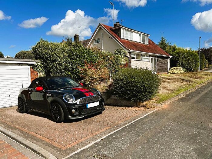 3 Bedroom Semi-Detached Bungalow For Sale In Menteith Close, Stourport-On-Severn, Worcestershire, DY13