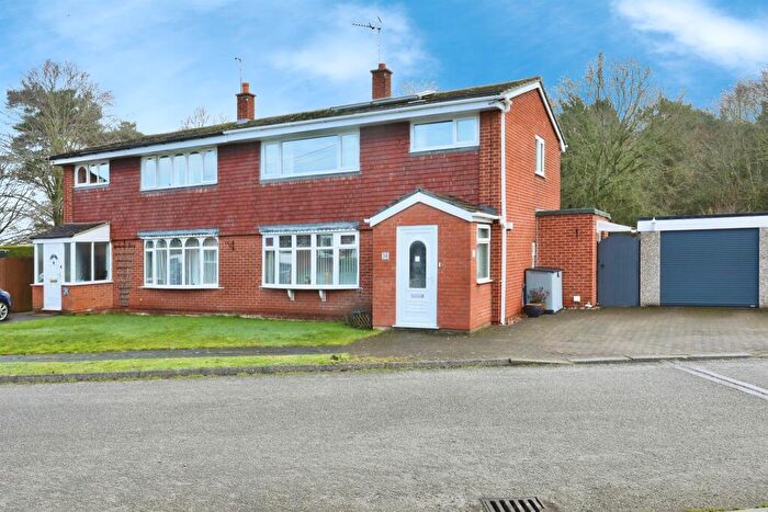 3 Bedroom Semi Detached House For Sale In Pilgrim Close, Ranby, Retford, DN22