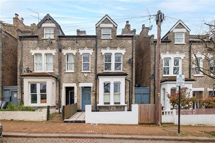2 Bedroom Terraced House For Sale In Birdhurst Road, London, SW18