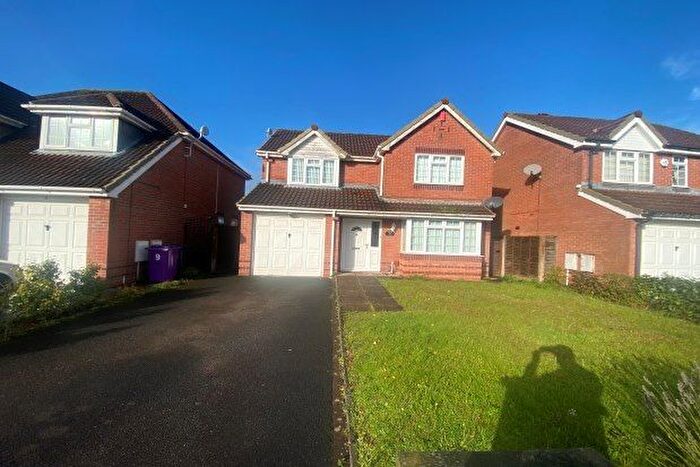 4 Bedroom Property To Rent In Canwell Gardens, Bilston, WV14