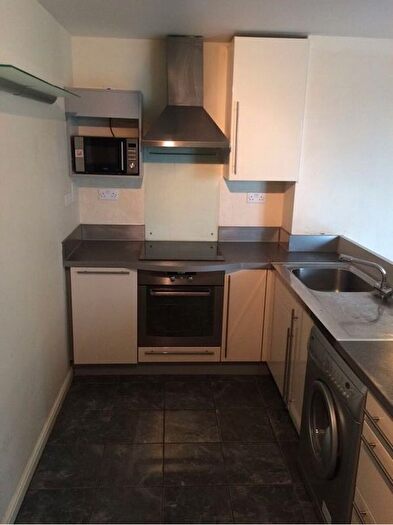 2 Bedroom Terraced House To Rent In Clements Road, Ilford, IG1