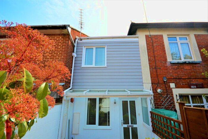 2 Bedroom Terraced House To Rent In Fitzroy Street, Sandown, PO36