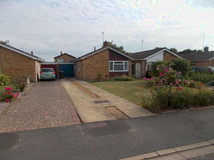 2 Bedroom Detached Bungalow To Rent In Overstone Court, Peterborough, PE3