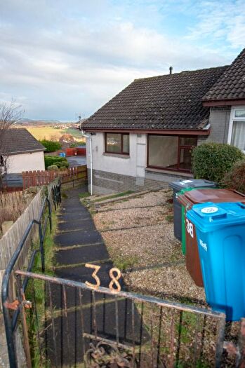 2 Bedroom Bungalow To Rent In Struan Drive, Inverkeithing, KY11