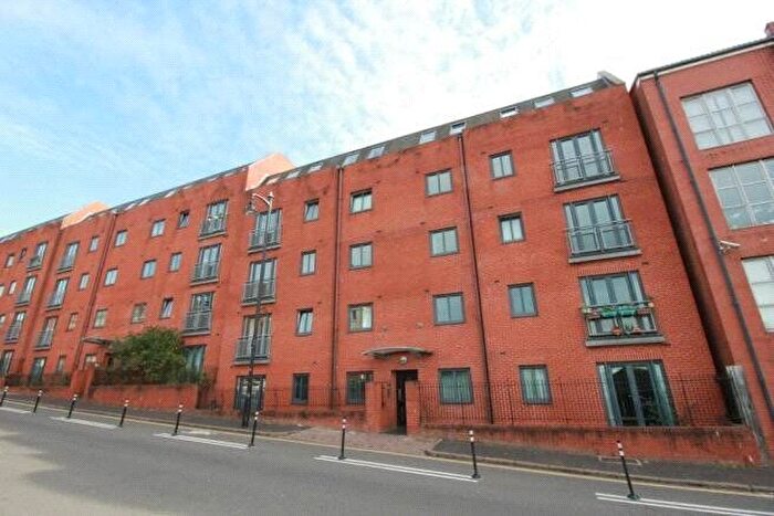 2 Bedroom Flat For Sale In Newhall Hill, Birmingham, B1