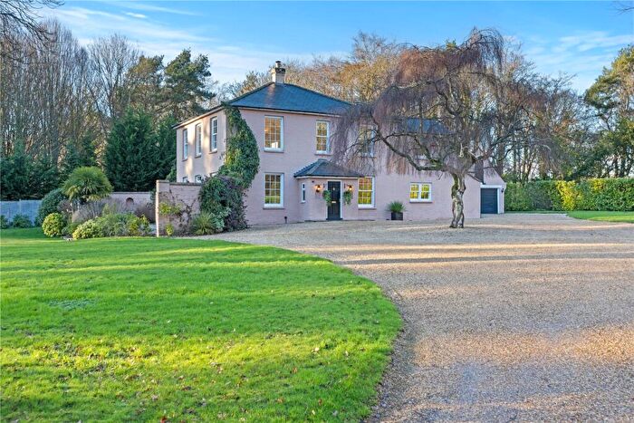 4 Bedroom Detached House To Rent In Oldhouse Lane, Windlesham, Surrey, GU20