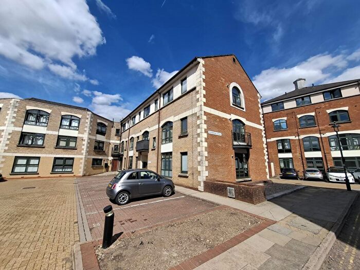 1 Bedroom Apartment To Rent In Corner Hall, Hemel Hempstead, HP3