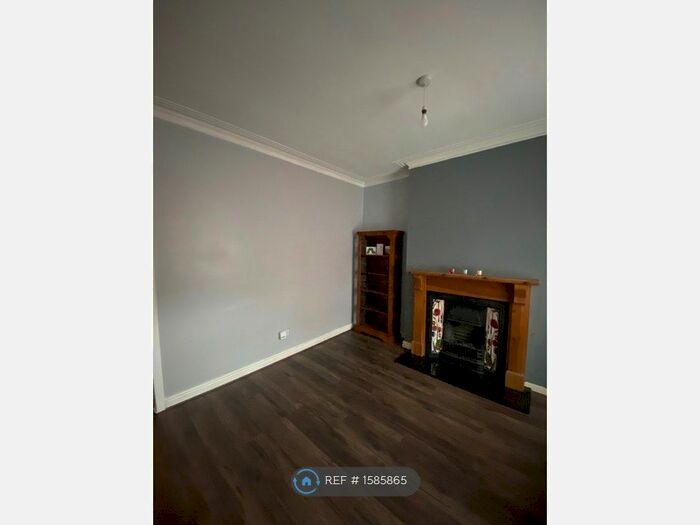 2 Bedroom Terraced House To Rent In Sheerness Street, Manchester, M18