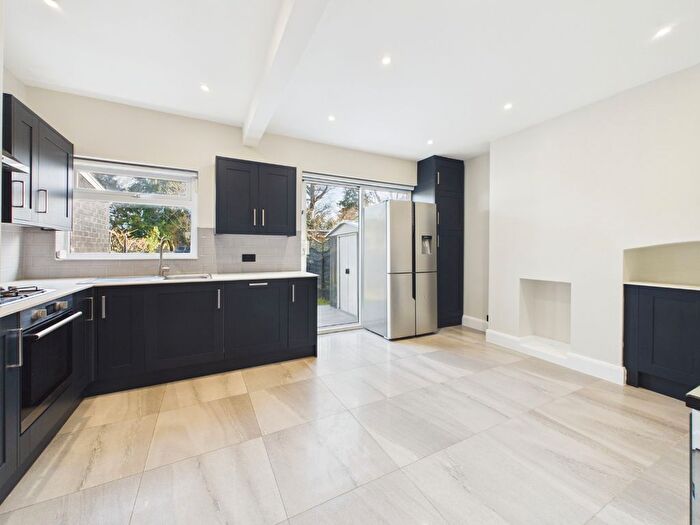 3 Bedroom Terraced House To Rent In London, Greater London, SE9