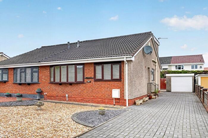 3 Bedroom Semi-Detached Bungalow For Sale In Towerhill Avenue, Kilmaurs, Kilmarnock, KA3
