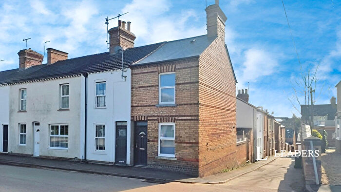 2 Bedroom End Of Terrace House To Rent In Radcliffe Road, Stamford, PE9