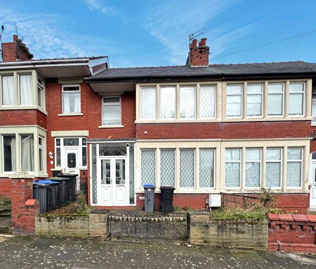 3 Bedroom Terraced House For Sale In Fordway Avenue, Blackpool, Lancashire, FY3