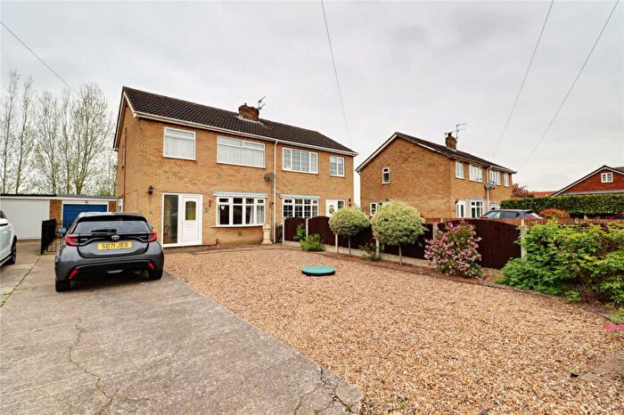 3 Bedroom Semi-Detached House For Sale In Church Walk, Owston Ferry, Doncaster, Lincolnshire, DN9