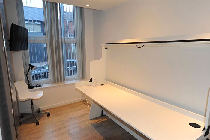 1 Bedroom Flat To Rent In Albert Terrace, Middlesbrough, North Yorkshire, TS1