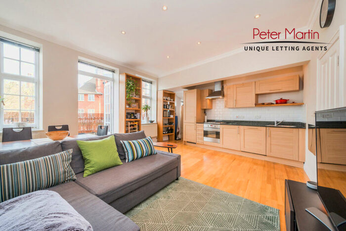 2 Bedroom Apartment To Rent In Golders Green Crescent, Golders Green, NW11