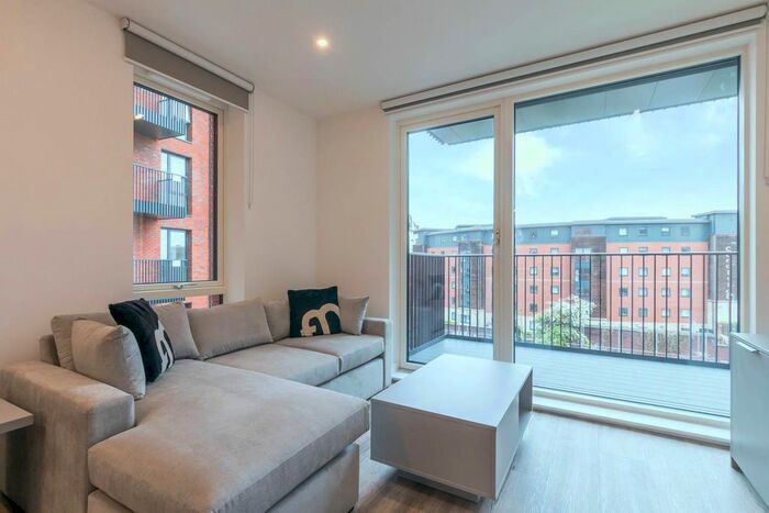 1 Bedroom Flat To Rent In The Barker, Shadwell Street, B4