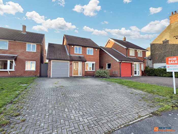 4 Bedroom Detached House For Sale In Chapel Street, Ibstock, LE67