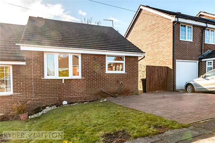 2 Bedroom Bungalow For Sale In Park Lea, Bradley, Huddersfield, HD2