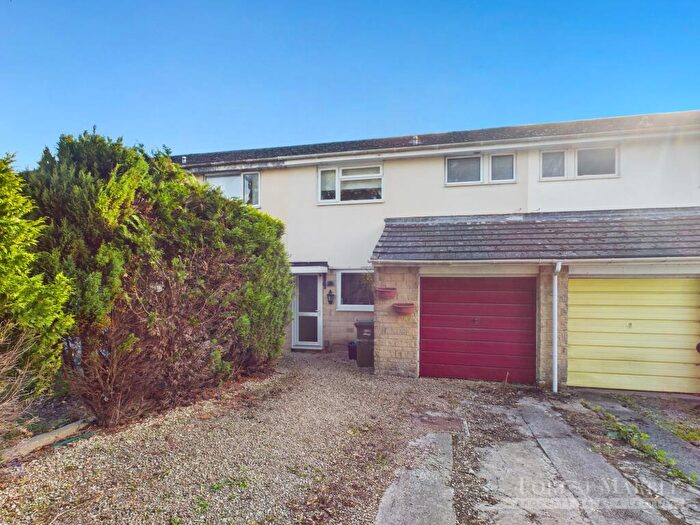 3 Bedroom Terraced House For Sale In Westwood Drive, Frome, BA11