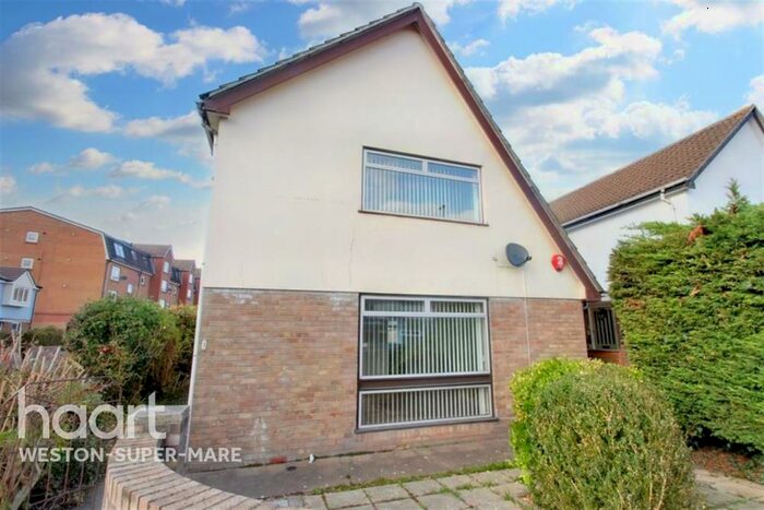 3 Bedroom Detached House To Rent In Oakdale Gardens, BS22