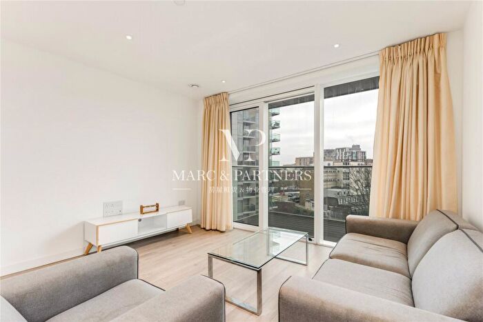 2 Bedroom Apartment To Rent In Skyline Apartments, Devan Grove London, N4