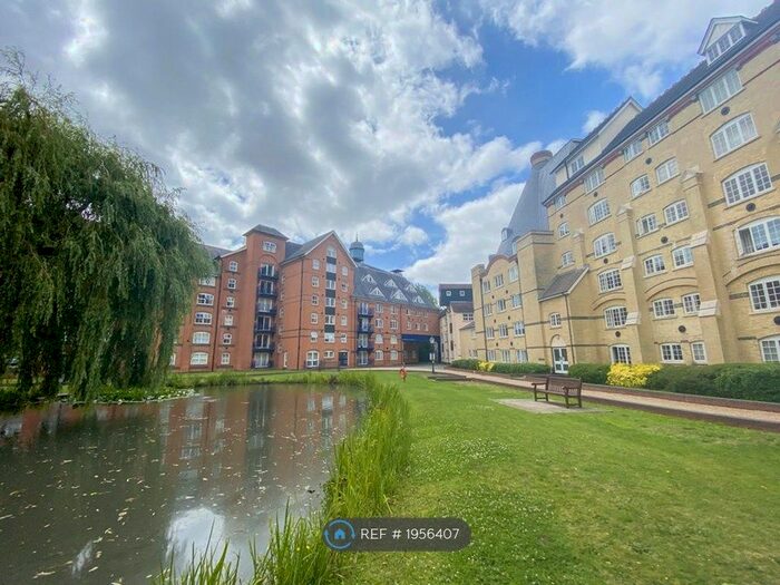 1 Bedroom Flat To Rent In Waterside Place, Sawbridgeworth, CM21