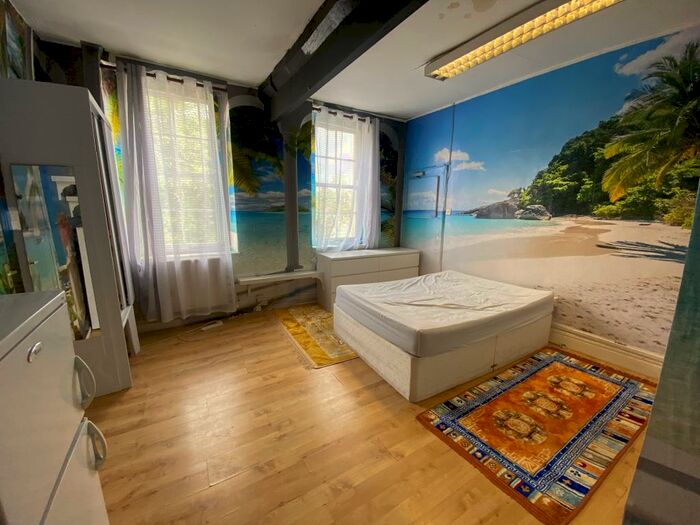 Studio To Rent In West Street, Bedminster, BS3