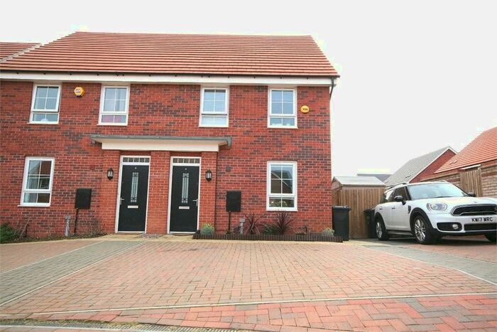 3 Bedroom End Of Terrace House To Rent In Mercury Road, Wellingborough, NN8