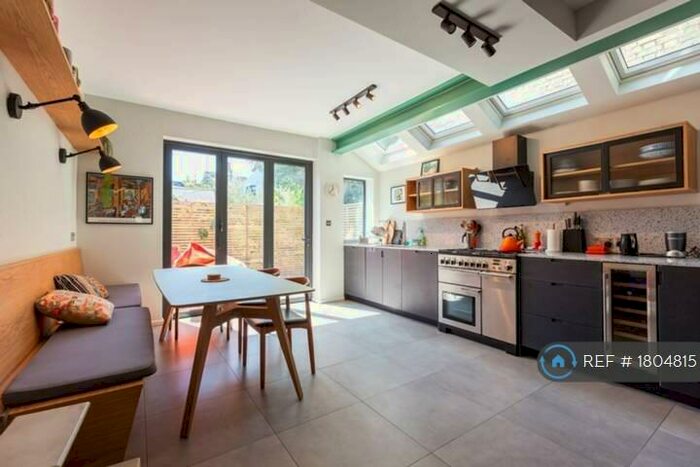 3 Bedroom Terraced House To Rent In Cyprus Street, London, E2