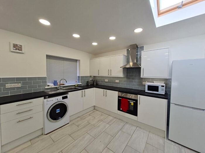 2 Bedroom Bungalow To Rent In Smithy Lane, Cockerton, Darlington, DL3