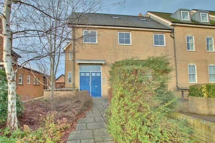 2 Bedroom Flat To Rent In Green End Barns, Ramsey Road, St. Ives, Huntingdon, PE27