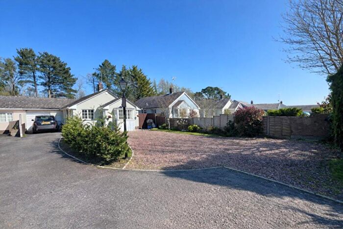 3 Bedroom Semi-Detached Bungalow For Sale In Oakdale Avenue, Swimbridge, Barnstaple, EX32