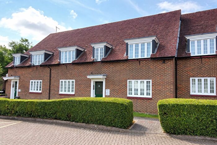 1 Bedroom Retirement Property For Sale In Barnside Court, Welwyn Garden City, AL8