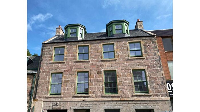 2 Bedroom Flat To Rent In Castle Street, Inverness, IV2