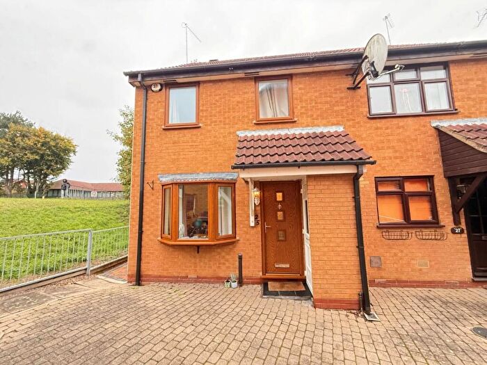 3 Bedroom End Of Terrace House For Sale In Swinford Hollow, Little Billing, Northampton, NN3