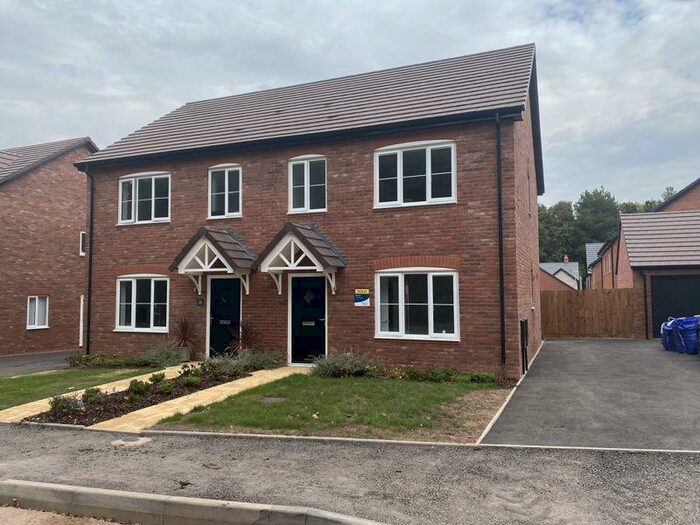 3 Bedroom Semi-Detached House To Rent In Lea Castle Drive, Lea Castle, Kidderminster, DY10