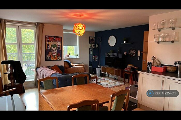 2 Bedroom Flat To Rent In Pasteur House, Nottingham, NG3