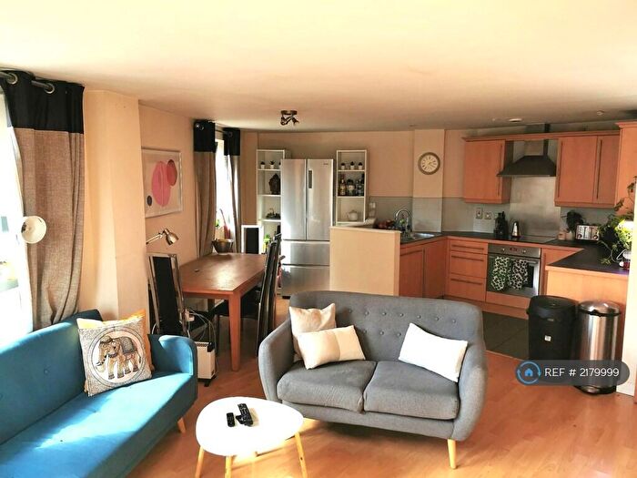 2 Bedroom Flat To Rent In Velocity West, Leeds, LS11