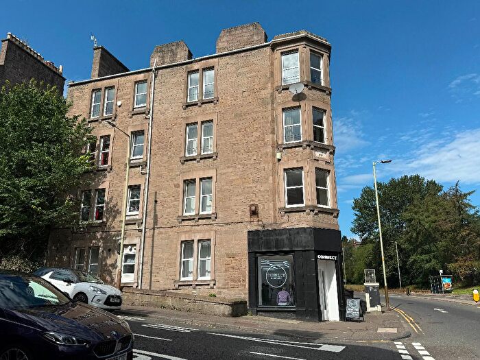 2 Bedroom Flat To Rent In Lochee Road, City Centre, Dundee, DD2