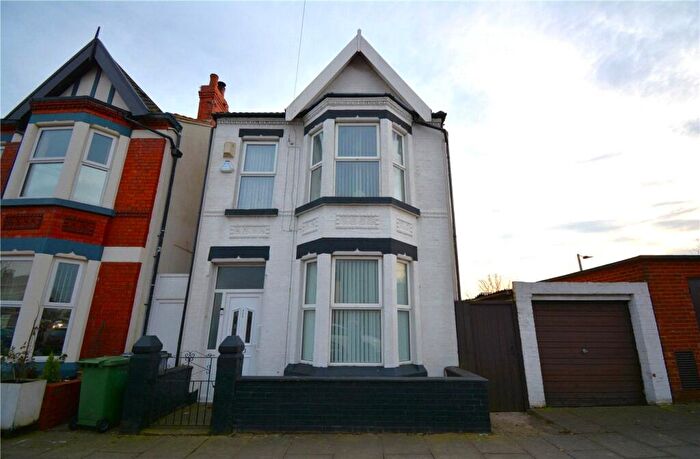 4 Bedroom Detached House To Rent In Poulton Road, Wallasey, Wirral, CH44