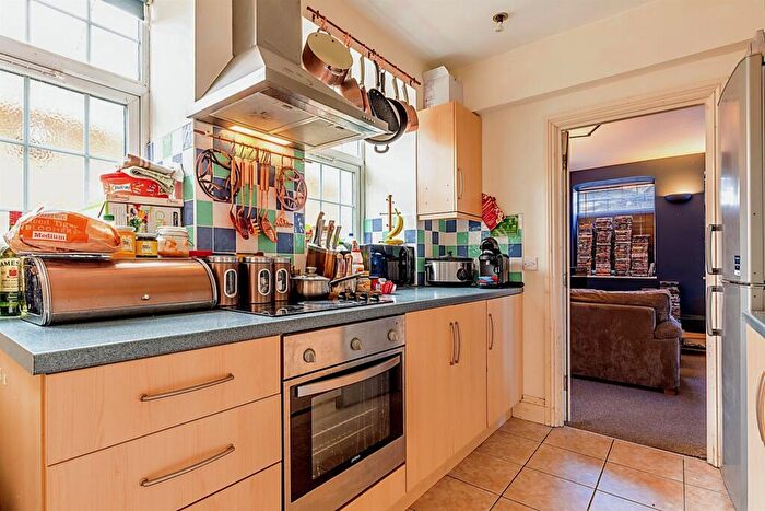 1 Bedroom Flat For Sale In Harborough Road, Rushden, NN10