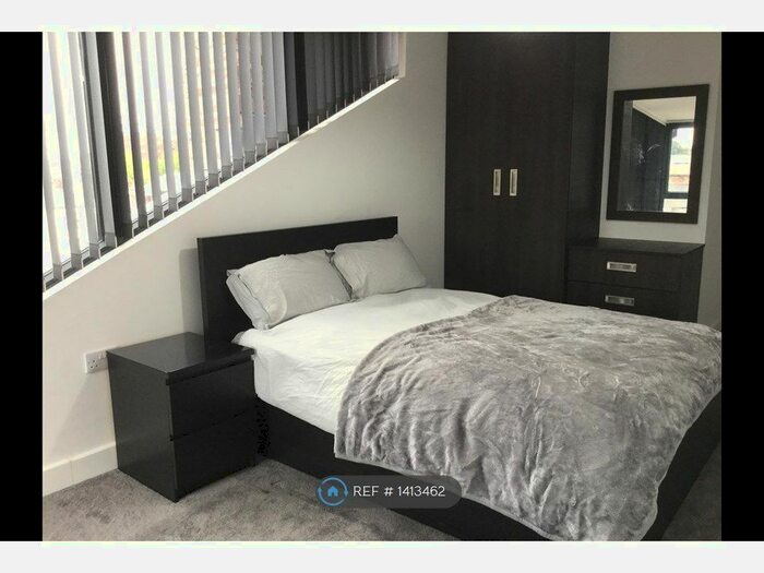 2 Bedroom Flat To Rent In Church Court, Preston, PR1