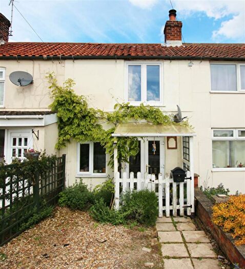 2 Bedroom Terraced House For Sale In Station Road, Willoughby, Alford, LN13